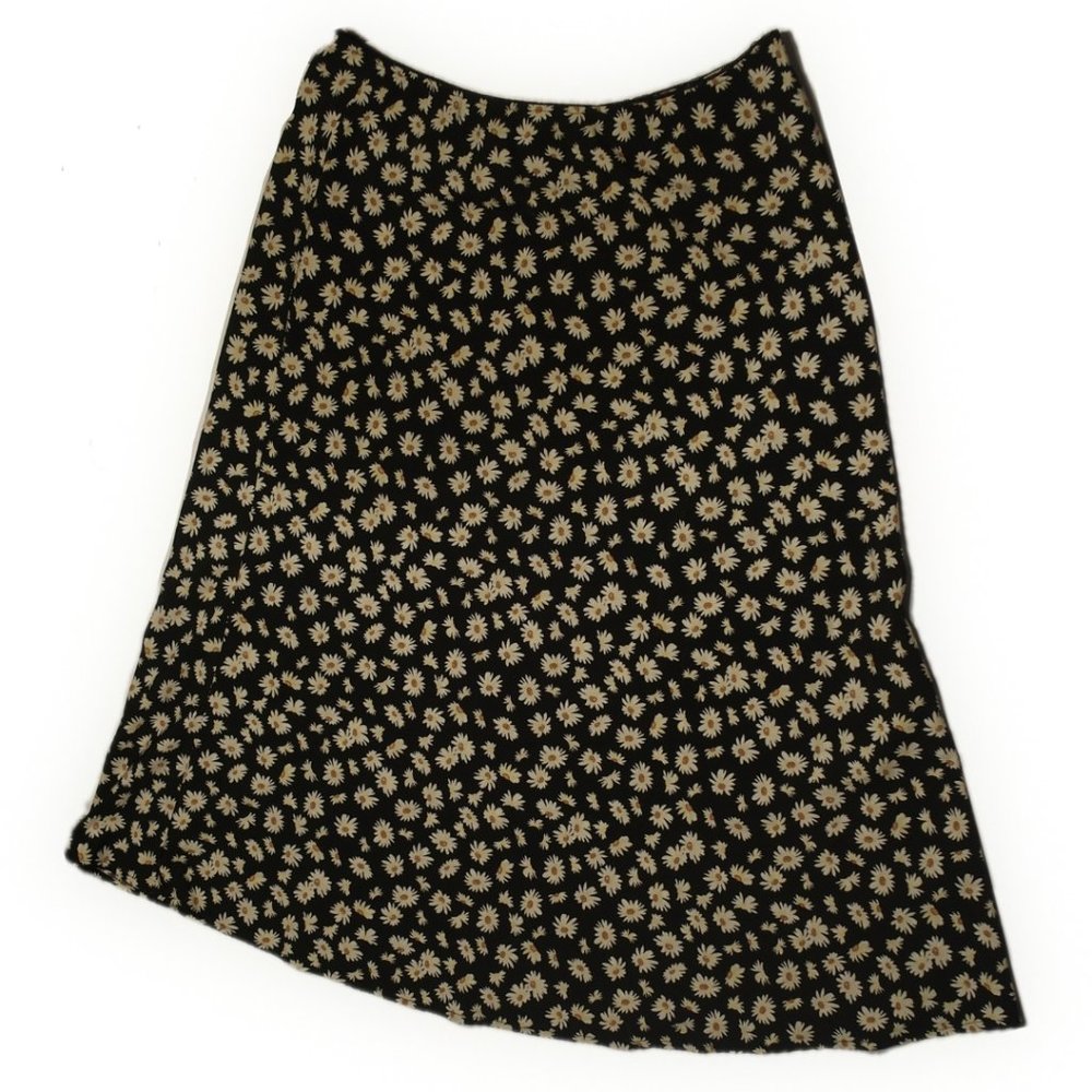 Shein Curve Daisy Skirt